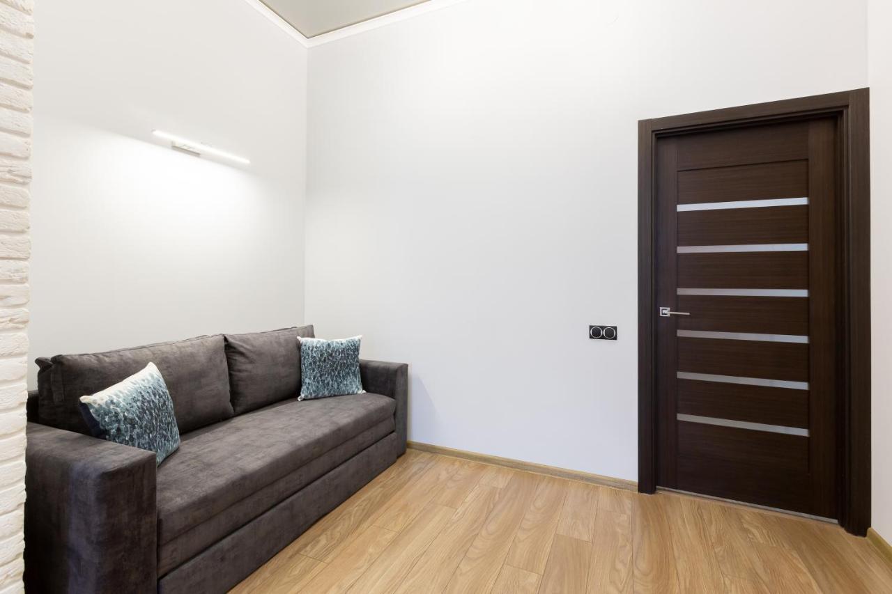 Best Apartment Kulisha 22 리비프 외부 사진